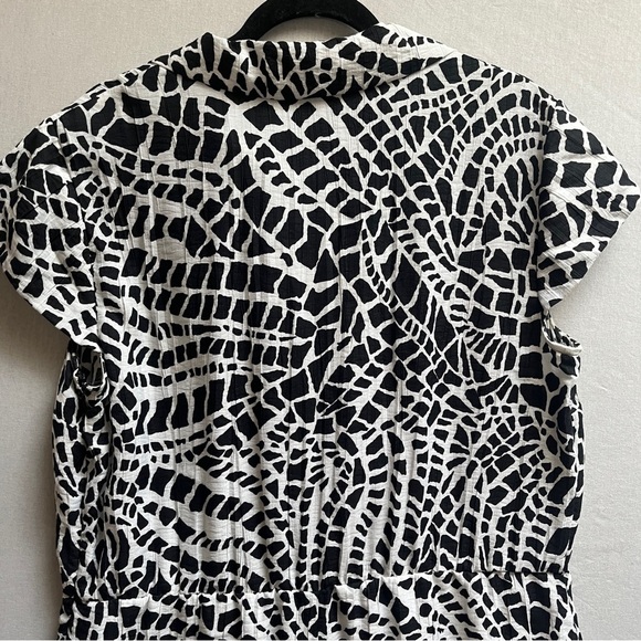 Nueva black white scale print bamboo short sleeve belted dress Sz 16 - Picture 4 of 13